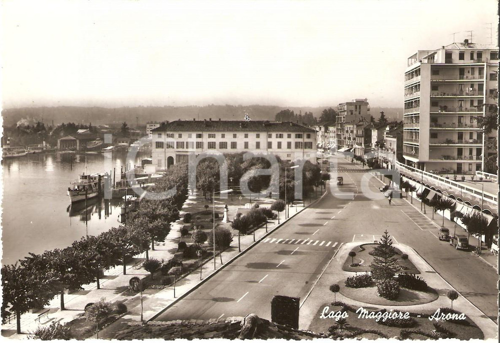 Cartolina originale da collezione 1965 ca ARONA VB Panorama con Lago Maggiore Cartolina FG VG 1