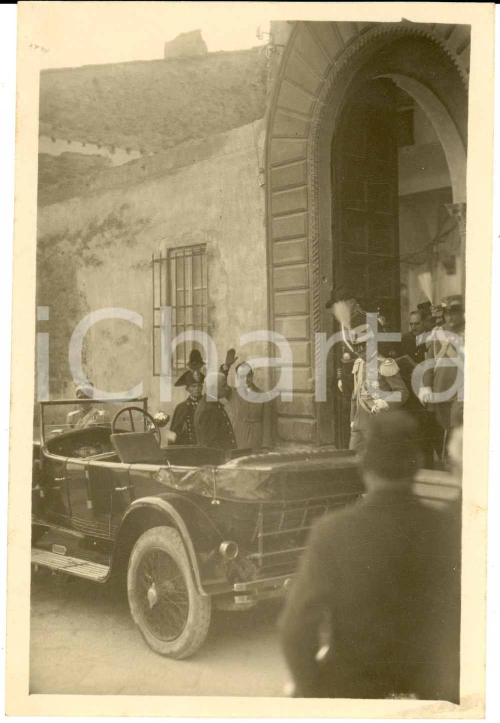 Fotografia d epoca originale 1930 PADOVA Vittorio Emanuele III visita casa PETRARCA Fotografia 1