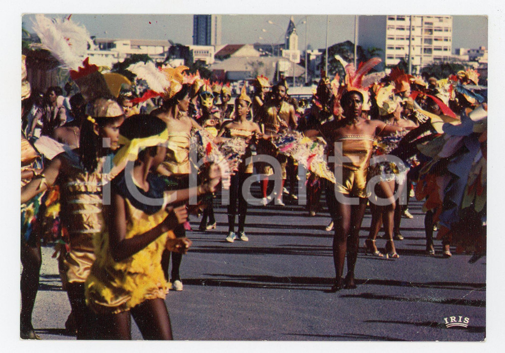 Cartolina originale da collezione 1980 GUADALOUPA (ANTILLE) La sfilata del Carnevale *Cartolina VINTAGE FG VG 1