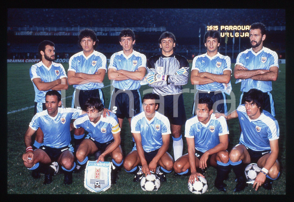 35mm vintage slide* 1989 RIO DE JANEIRO PARAGUAY URUGUAY 0-3 - Squadra URUGUAY