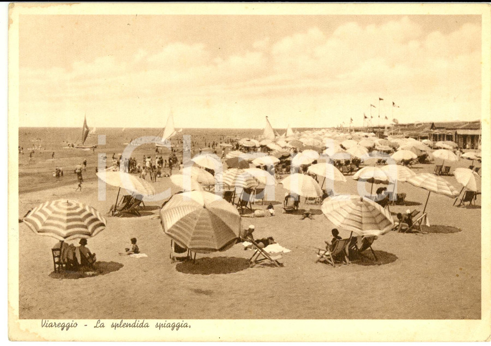 Cartolina originale da collezione 1935 VIAREGGIO LU La splendida spiaggia Cartolina ANIMATA FG VG 1