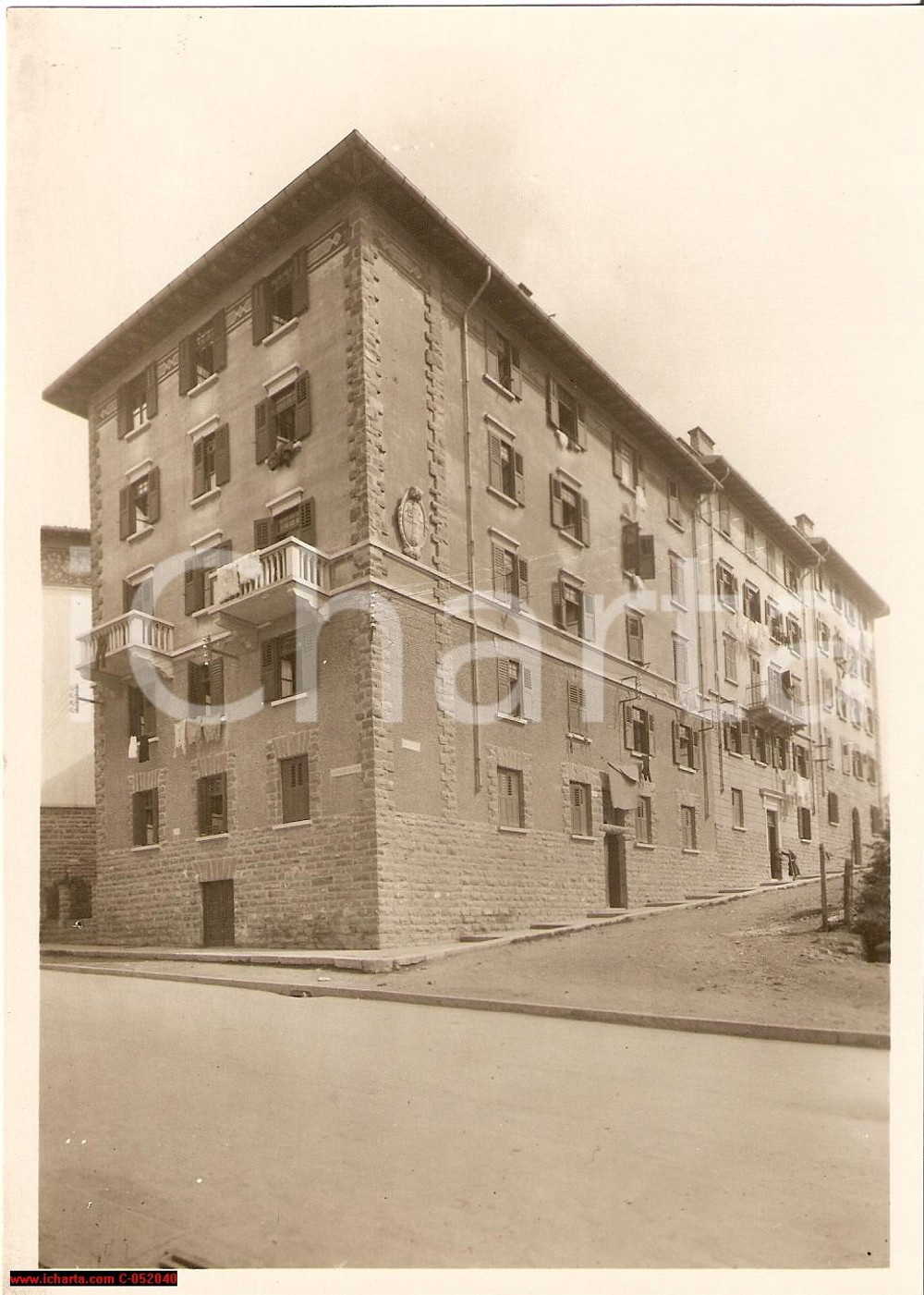 Fotografia d'epoca originale 1925 circa TRIESTE Case minime al RIONE DEL LITTORIO 1