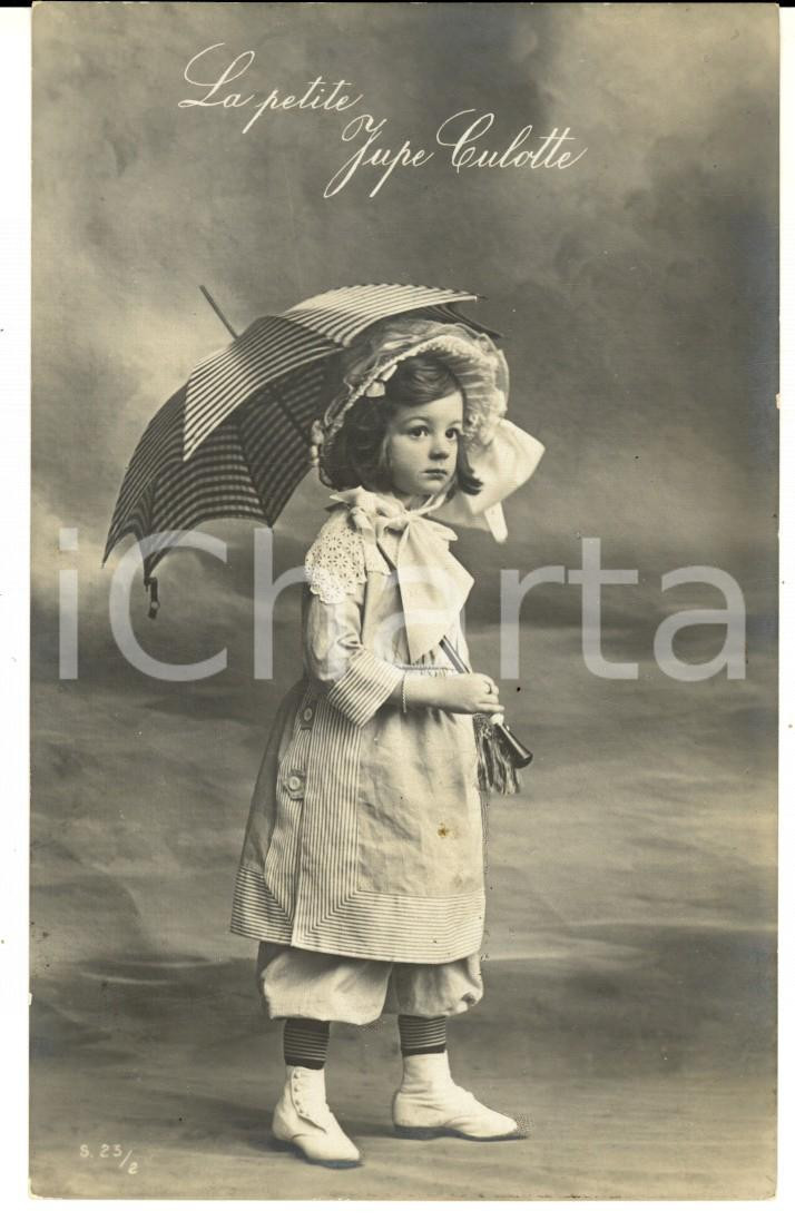 Cartolina originale da collezione 1911 BAMBINI La petite jupeculotte Cartolina postale VINTAGE FP VG 1