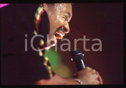 35mm vintage slide* 1993 ca MILAN - American band EARTH, WIND & FIRE (19)
