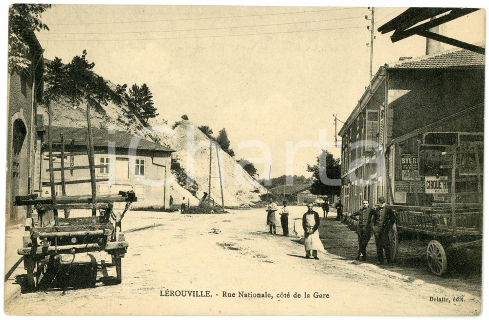 1910 ca LEROUVILLE (FRANCE) Rue Nationale, côté de la gare - Carte postale FP VG  Cartolina d'epoca, non viaggiata. FAIR/discreto Lievi smussature agli angoli Formato: FP originale e autentica 1