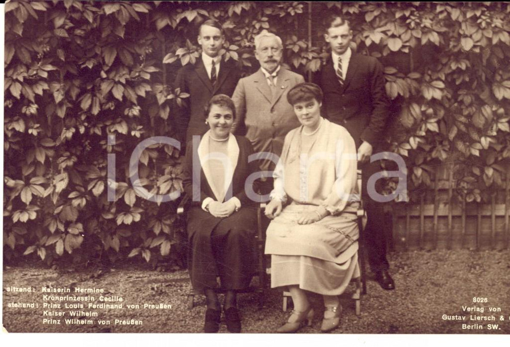Cartolina originale da collezione 1940 ca Ritratto ex re Guglielmo II di GERMANIA con la famiglia *Cartolina FP NV 1