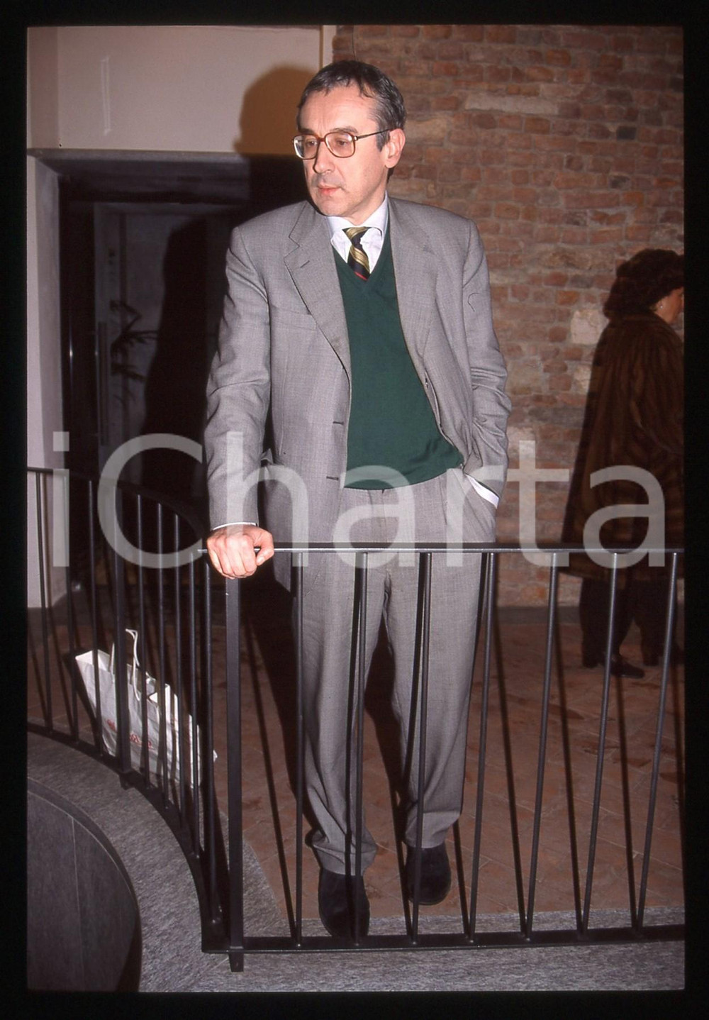 35mm vintage slide* 1995 ca MILANO Giulio GIORELLO Ritratto del filosofo (4)