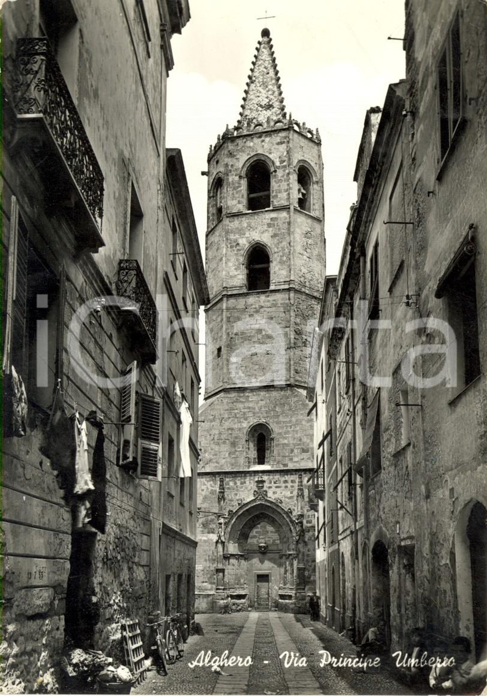Cartolina originale da collezione 1961 ALGHERO (SS) Scorcio pittoresco di via PRINCIPE UMBERTO *Cartolina FG VG 1