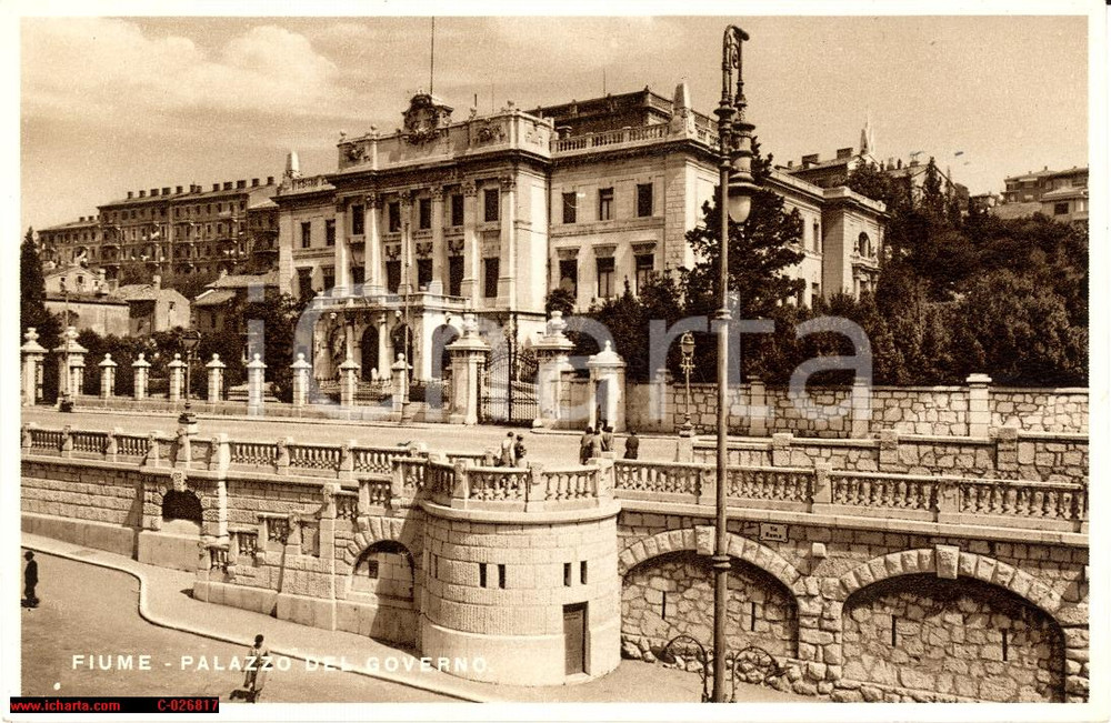 Cartolina originale da collezione 1940 circa FIUME Palazzo del Governo ANIMATA *Cartolina FP NV 1