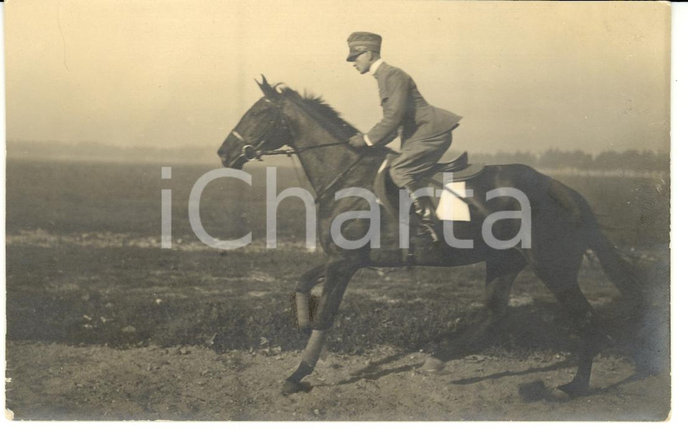 Fotografia d'epoca originale 1918 PINEROLO (TO) Militare in addestramento alla SCUOLA DI CAVALLERIA 1