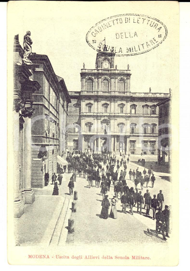 Cartolina originale da collezione 1900 ca MODENA SCUOLA MILITARE Uscita degli allievi Cartolina FP NV 1