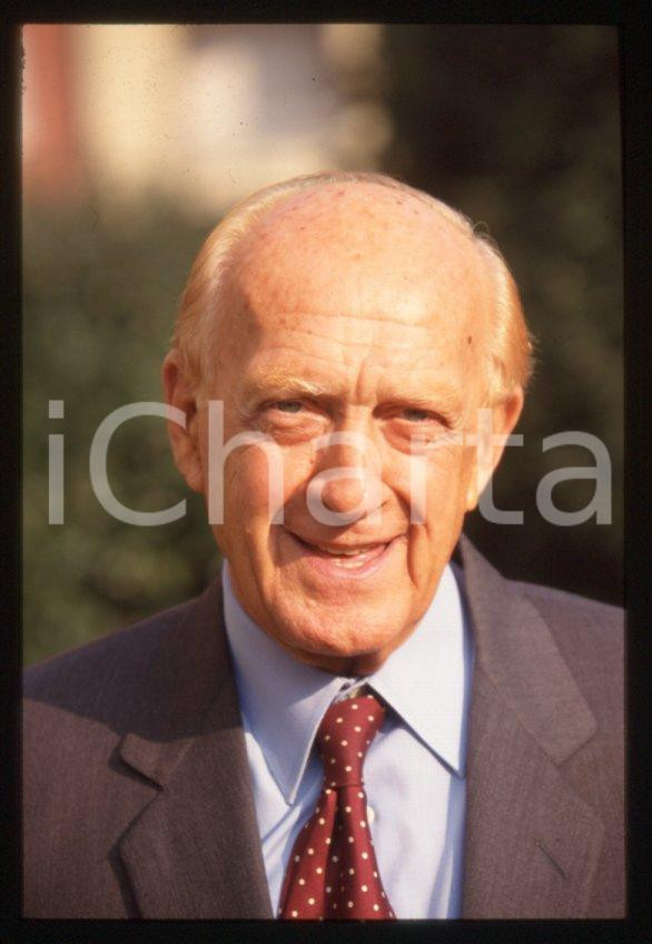 Fotografia d epoca originale Raimondo VIANELLO  Evento in villa  1995 ca 35 mm vintage slide 47 1
