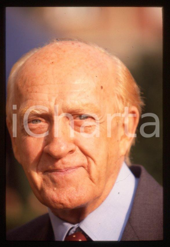 Fotografia d epoca originale Raimondo VIANELLO  Evento in villa  1995 ca 35 mm vintage slide 50 1