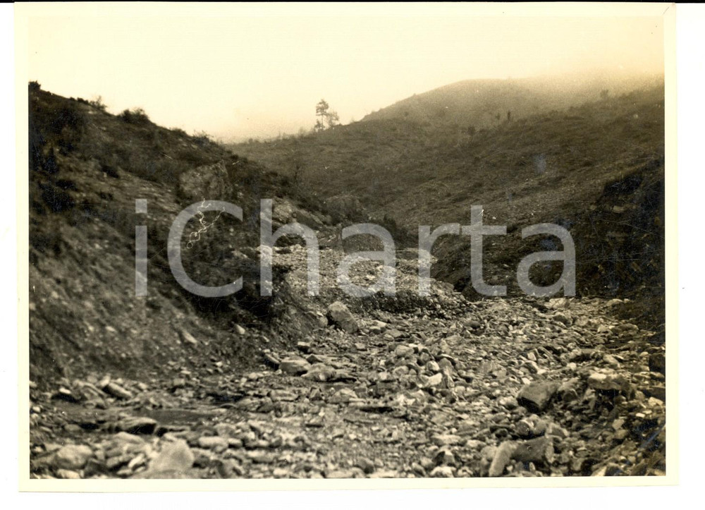 Fotografia d epoca originale 1925 ca STRADA DEL BRALLO Veduta del FOSSO VENDEMIASSI Foto artistica 1