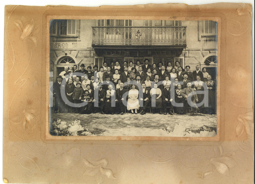 Fotografia d'epoca originale 1920 ca AREA VERCELLESE  Matrimonio Giuseppe e Agnesina in costume tradizionale 1