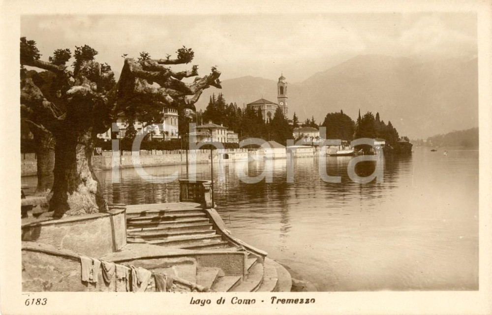 Cartolina originale da collezione 1930 ca TREMEZZO (CO) Veduta del lungolago e della chiesa *Cartolina FP NV 1
