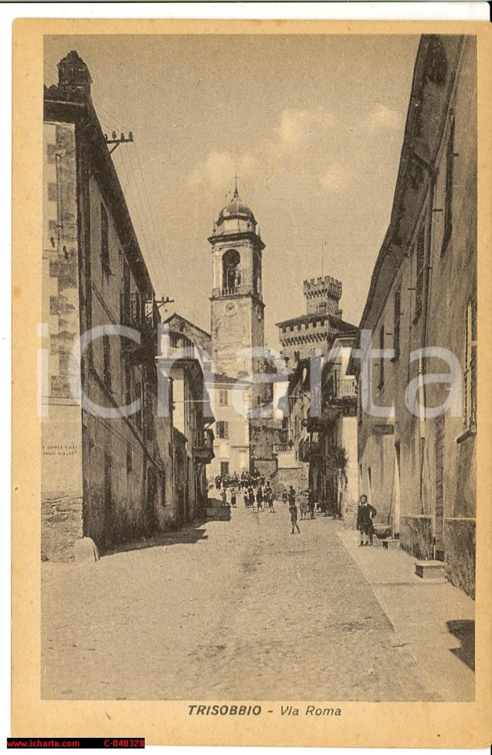 Cartolina originale da collezione 1942 TRISOBBIO (AL) Veduta animata via Roma FP NV 1