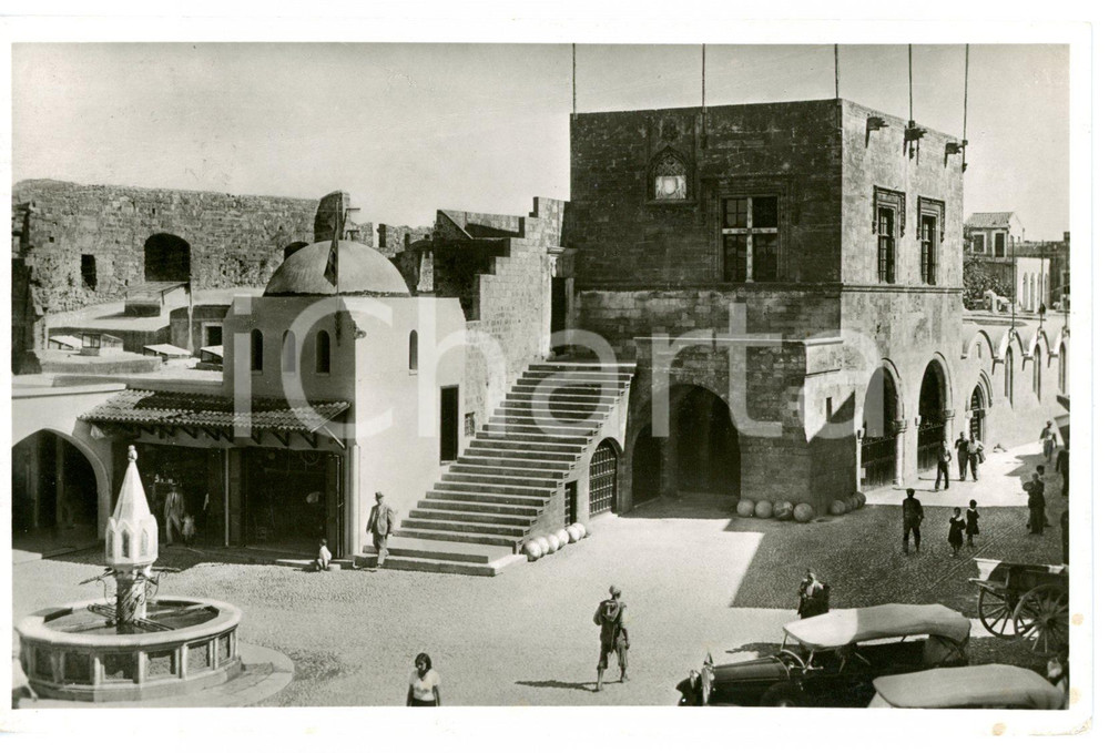 Cartolina originale da collezione 1938 RODI (GR) Piazza del Fuoco e CASTELLANIA FP VG 1