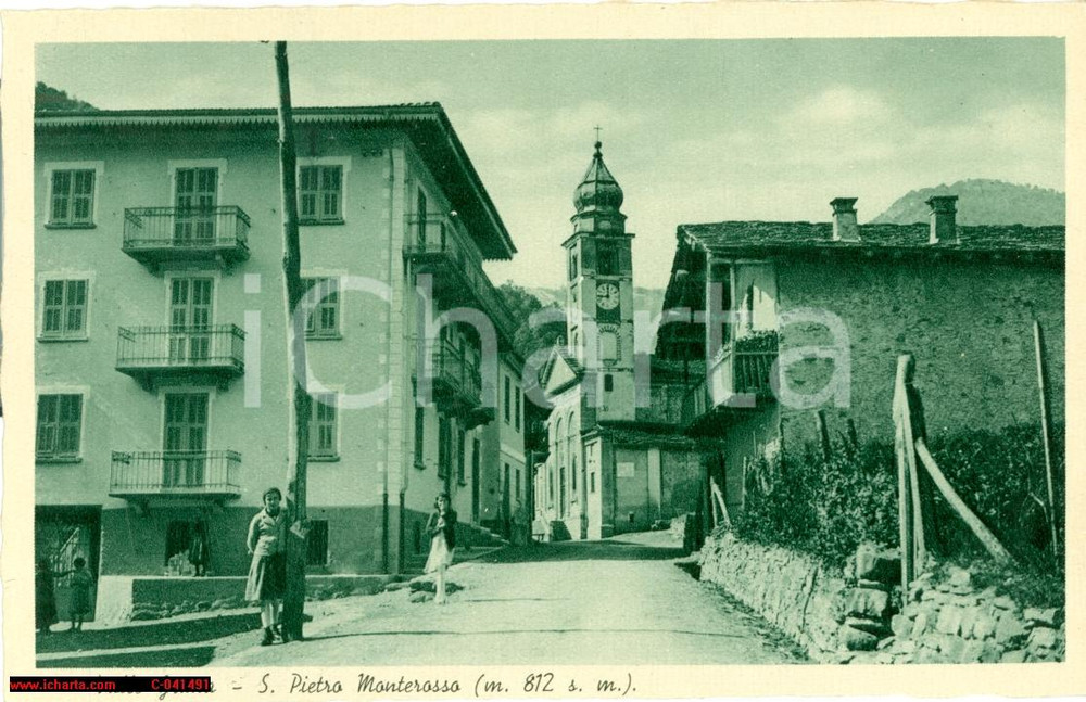 Cartolina originale da collezione 1920 circa SAN PIETRO MONTEROSSO CN Il paese animata 1