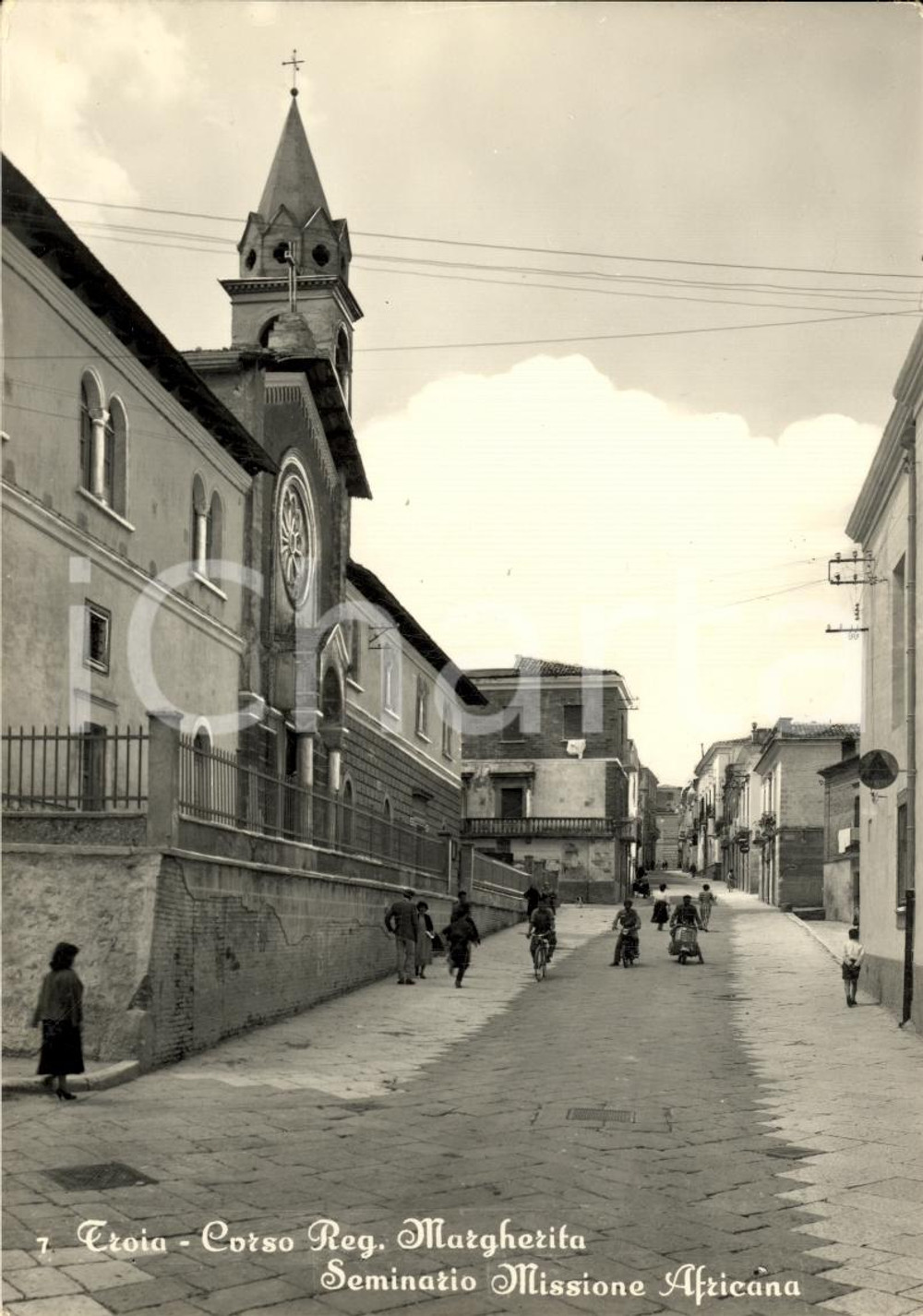 Cartolina originale da collezione 1960 TROIA (FG) Seminario Missione Africana ANIMATA FG 1