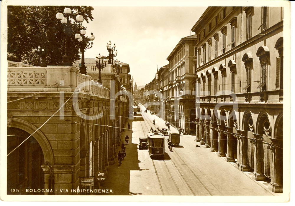 Cartolina originale da collezione 1941 BOLOGNA Via Indipendenza con tram *Cartolina Postale FG VG 1