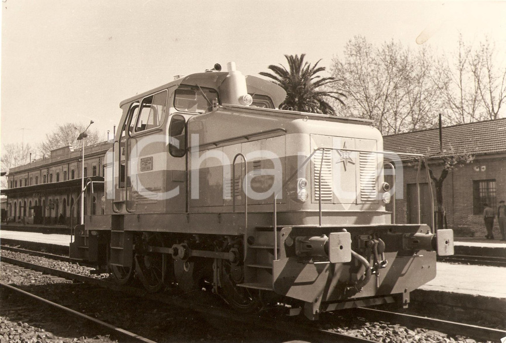 Fotografia d'epoca originale 1970 ca JATIVA (ESPANA) Locomotiva ferma alla stazione *Fotografia 1