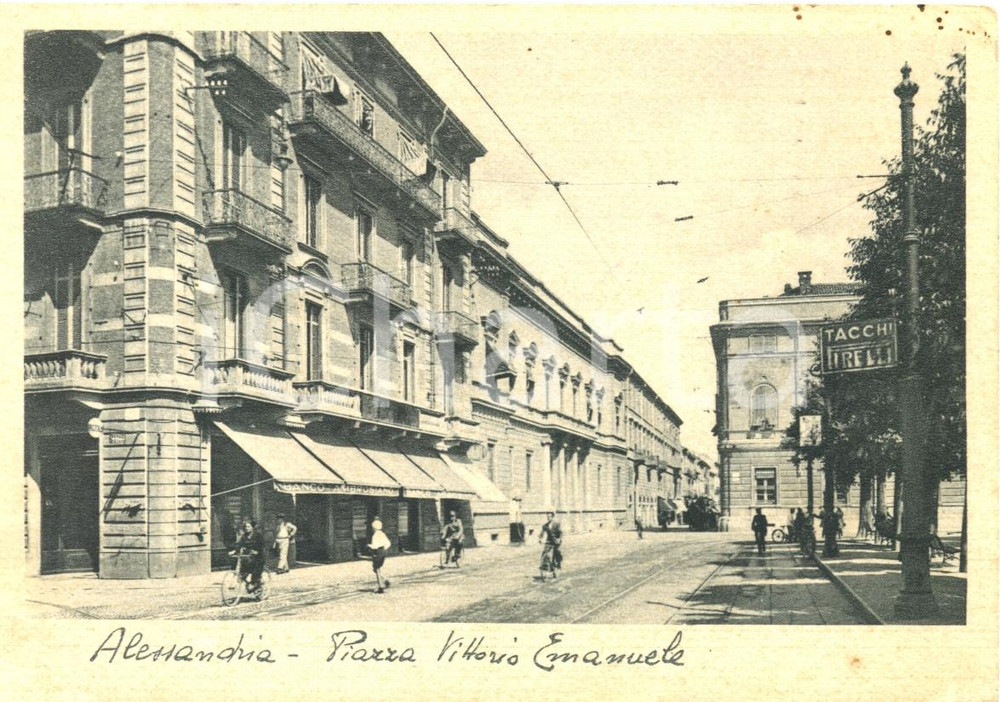 Cartolina originale da collezione 1939 ALESSANDRIA piazza V. Emanuele BANCO AMBROSIANO Pirelli *CartolinaFG VG 1