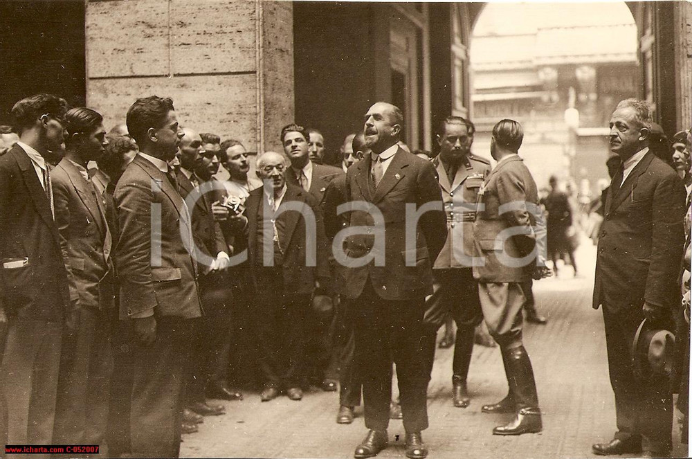 Fotografia d'epoca originale 1930 ROMA Giovanni Battista GIURIATI con dopolavoristi 1