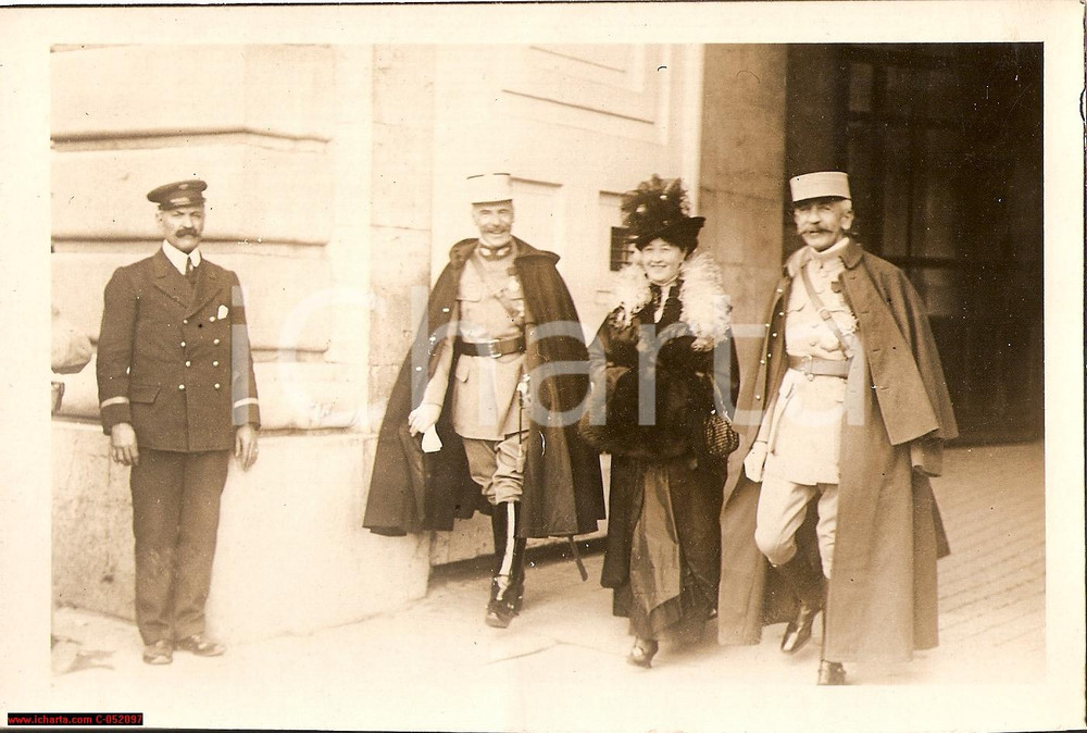 Fotografia d'epoca originale 1930 circa MADRID Il generale LYAUTEY e ALFONSO XIII 1