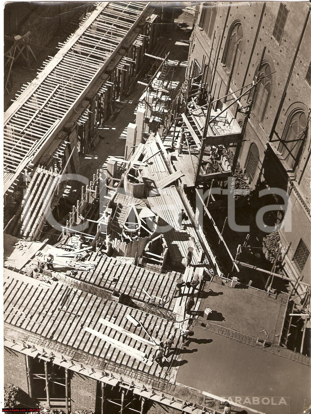Fotografia d'epoca originale 1940 MILANO Veduta aerea costruzione Palazzo ARENGARIO 1