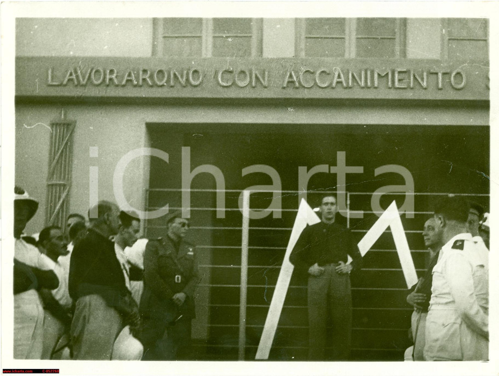 Fotografia d epoca originale 1937 MASSAUA ERITREA Consegna al PNF della Casa degli OPERAI FOTOGRAFIA 1