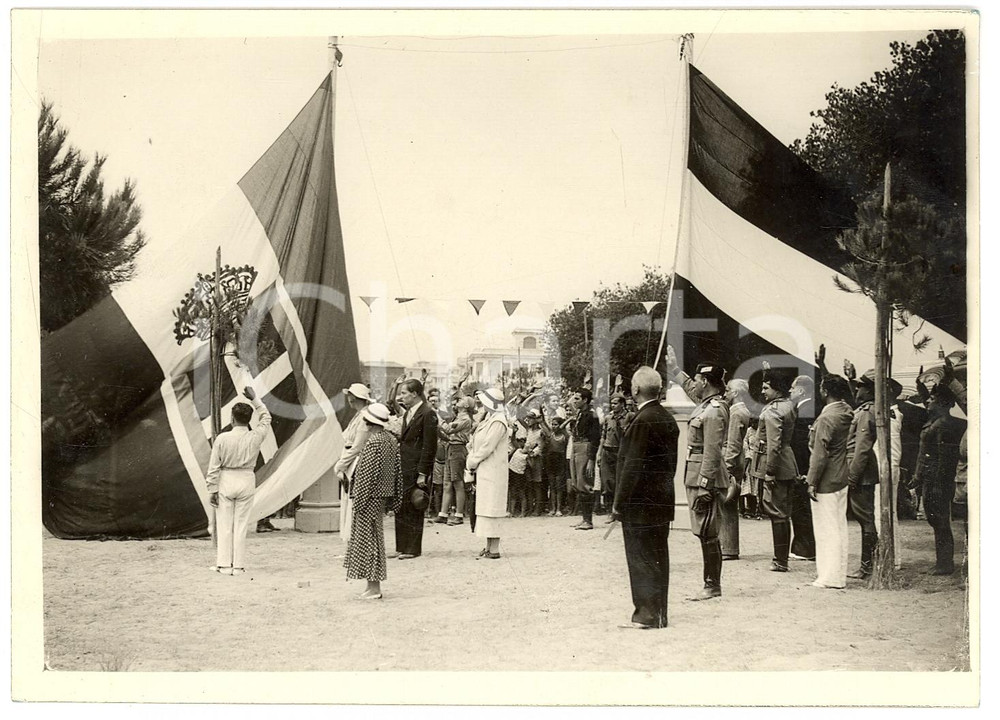 Fotografia d'epoca originale 1933 OSTIA (RM) Cerimonia dell'alzabandiera al Campeggio AUSTRIA *Fotografia 1