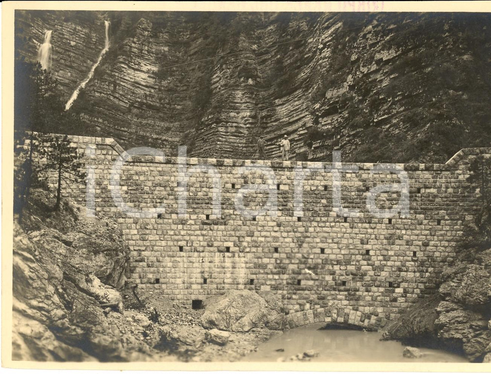Fotografia d epoca originale 1931 DOGNA UD La diga per il torrente Dogna ANIMATA 1