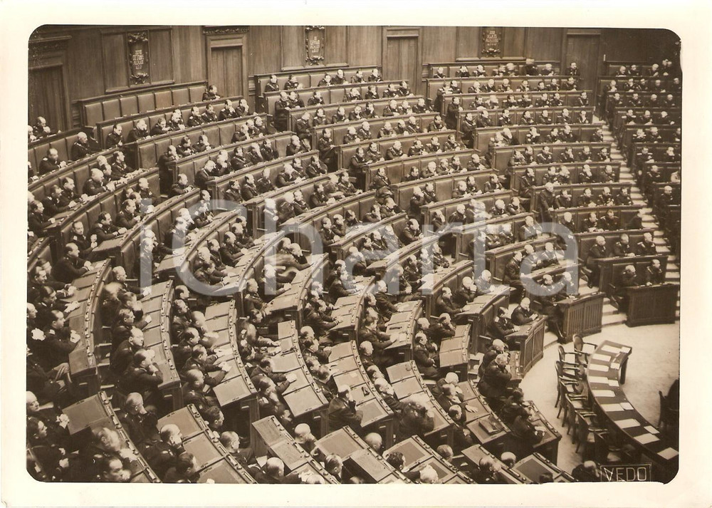Fotografia d'epoca originale 1939 ROMA Camera Fasci e Corporazioni ascolta discorso Galeazzo CIANO Fotografia 1