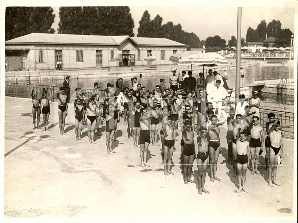 Fotografia d'epoca originale 1936 MILANO Campionati Nuoto Avanguardisti e Balilla 1