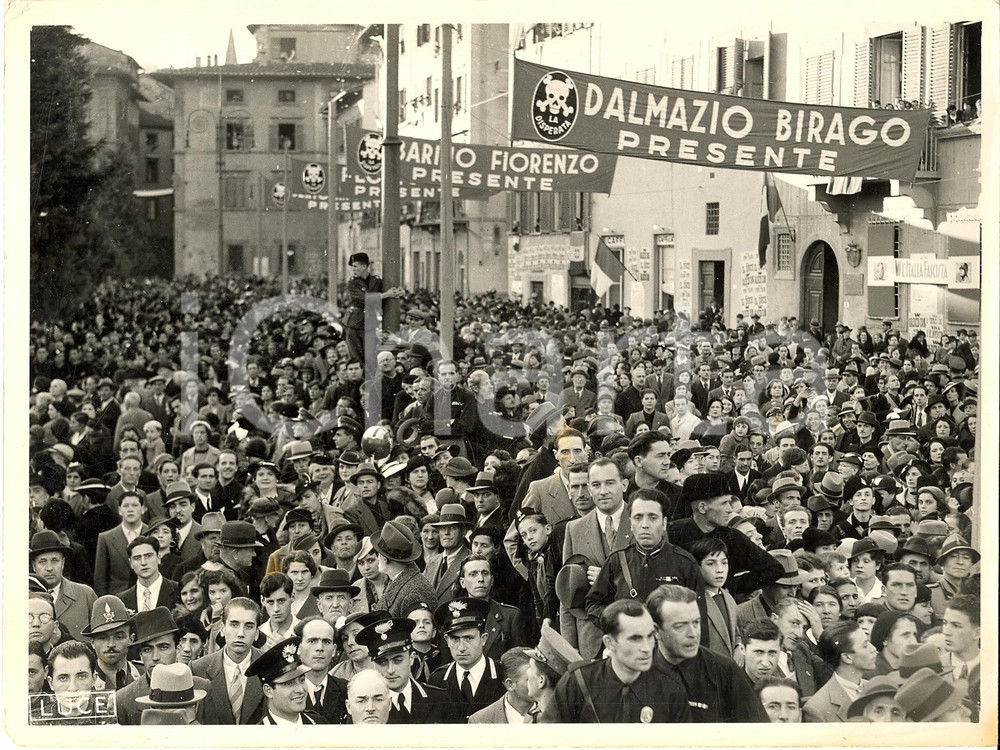 Fotografia d'epoca originale 1936 FIRENZE Pubblico per Squadriglia LA DISPERATA Foto 1