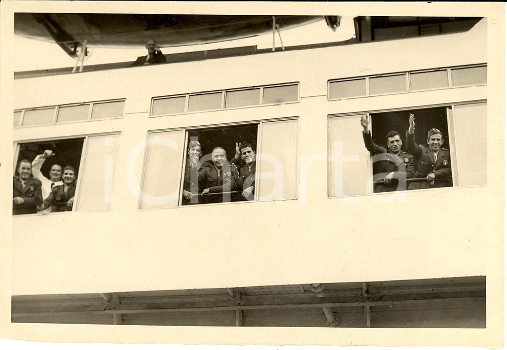 Fotografia d'epoca originale 1936 GENOVA Partenza degli Olimpionici della Boxe FOTO 1
