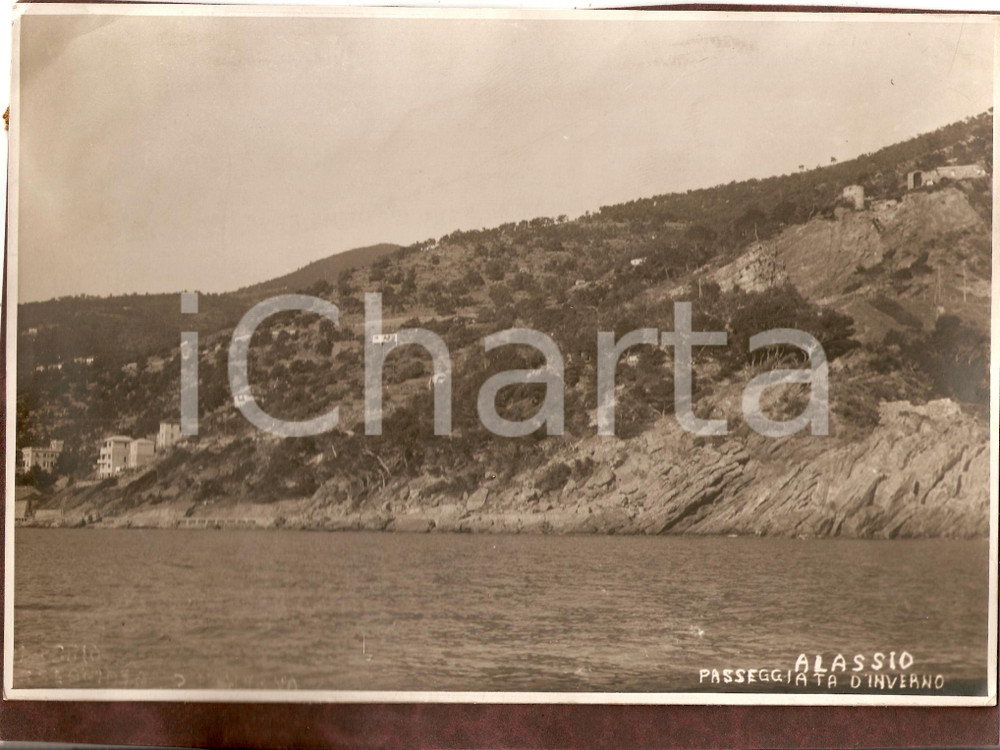Fotografia d'epoca originale 1930 circa ALASSIO La passeggiata sul mare d'inverno 1