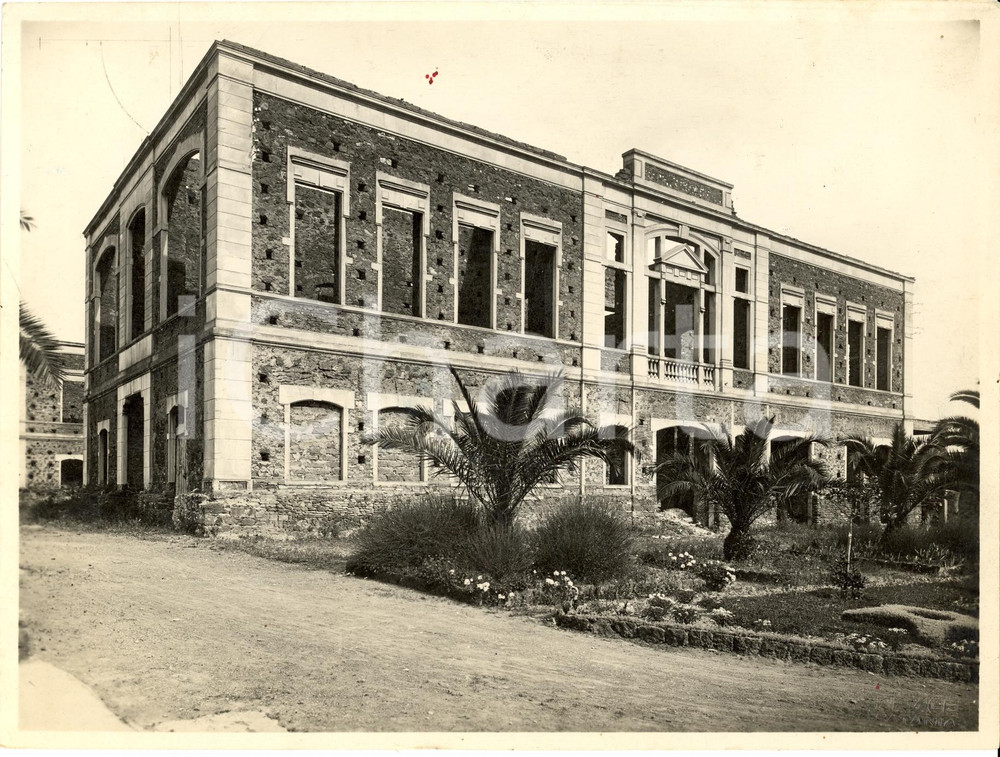 Fotografia d'epoca originale 1930 circa CATANIA Istituto patologia medica STABULARIO 1
