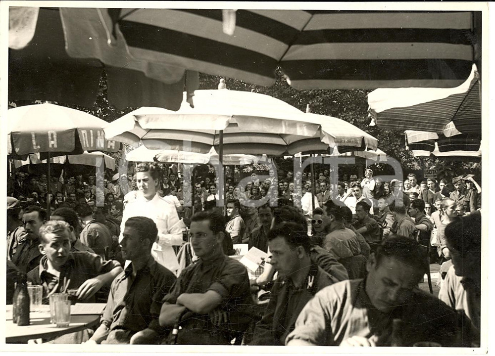 Fotografia d'epoca originale 1941 MILANO Dopolavoro Aziendale Officine BORLETTI al Campo Aldo Borletti *Foto 1