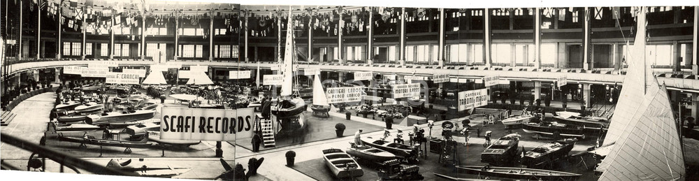 Fotografia d'epoca originale 1935 MILANO La Mostra Motonautica Foto DANNEGGIATA 1