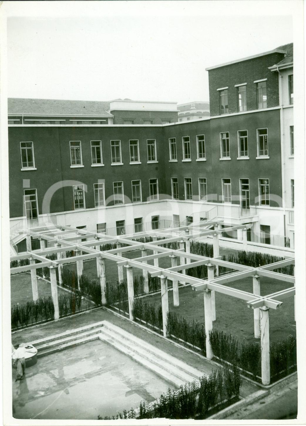 Fotografia d'epoca originale 1936 MILANO Il cortile del nuovo asilo di BAGGIO *Fotografia 1