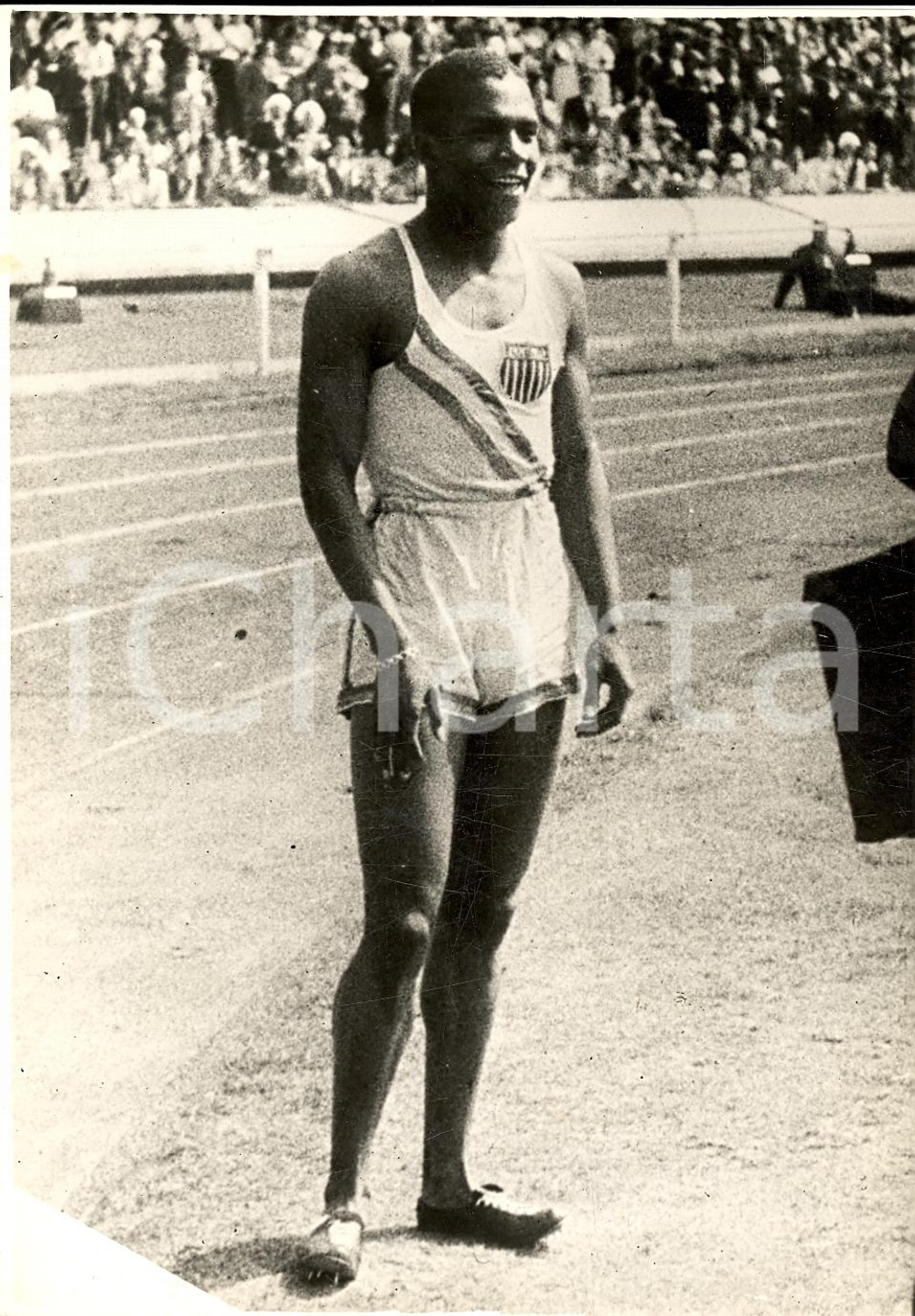 Fotografia d'epoca originale 1936 BERLIN OLIMPIADI Atleta Cornelius JOHNSON gara di salto in alto Fotografia 1
