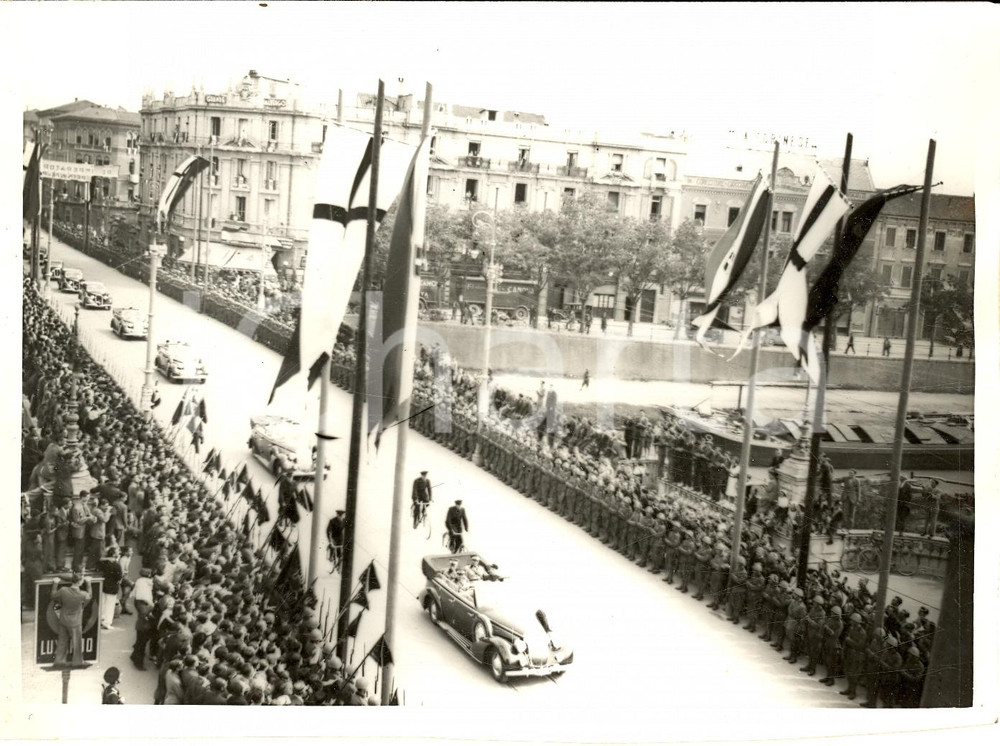 Fotografia d'epoca originale 1938 PADOVA Corteo automobili del RE in visita a Fiera 1