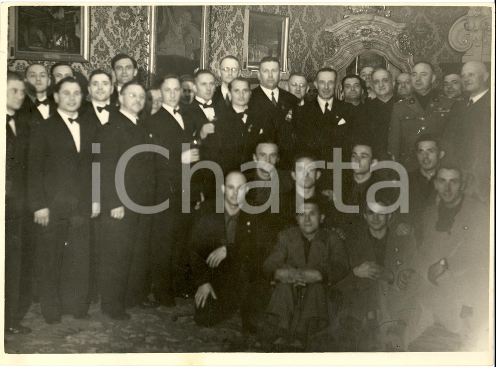 Fotografia d'epoca originale 1936 MILANO La squadra tedesca Olimpionica di ATLETICA 1