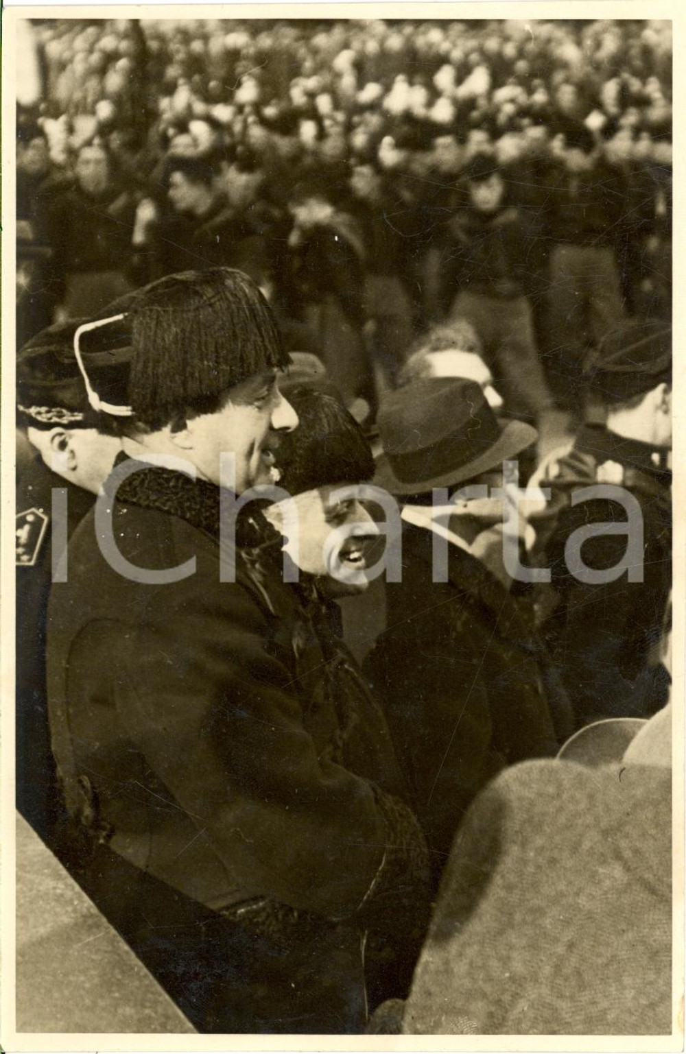 Fotografia d'epoca originale 1933 MILANO Achille STARACE passa in rassegna Giovani Fascisti *Fotografia 1