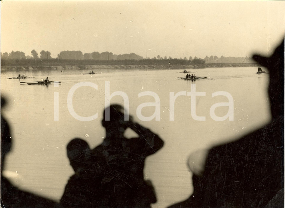 Fotografia d'epoca originale 1936 MILANO Canottaggio U.C. Livornesi a Coppa PIEMONTE 1