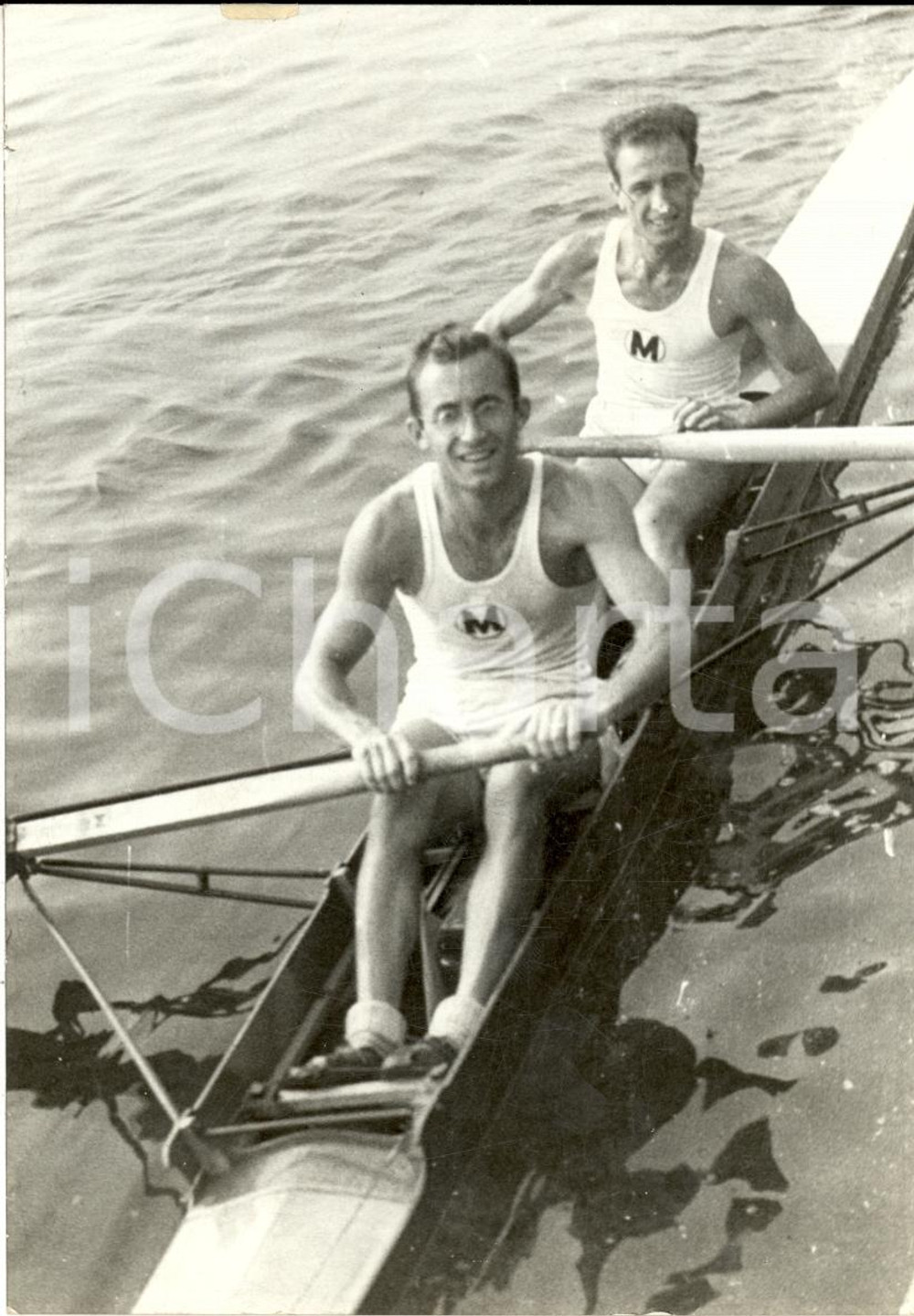 Fotografia d'epoca originale 1941 PALLANZA Canottaggio *Squadra a due del GUF MILANO 1