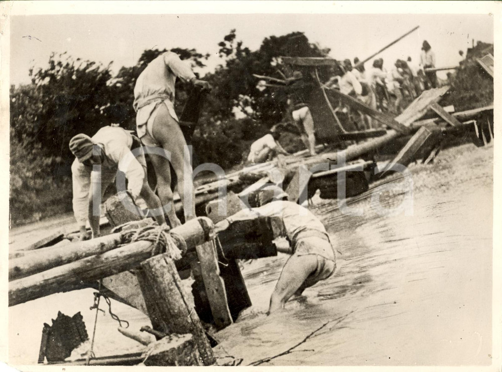 Fotografia d epoca originale 1938 HONAN CINA Riparazione ponte distrutto da esondazione fiume GIALLO Foto 1