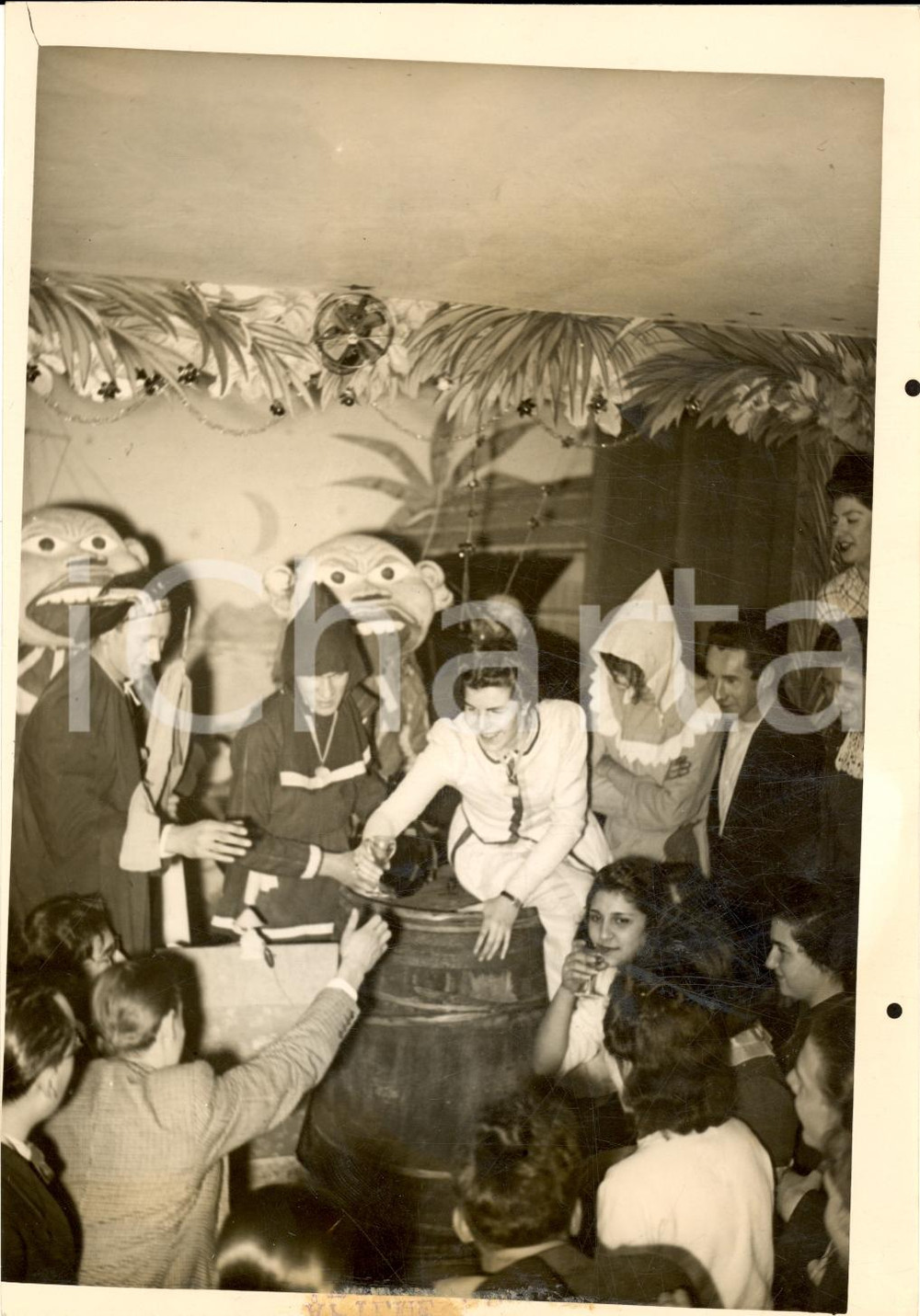 Fotografia d epoca originale 1940 PARIS Battesimo matricole Scuola arti decorative Fotografia 1